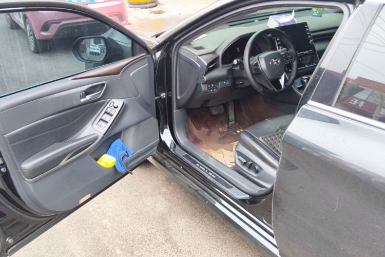 Used Toyota Avalon 2019 2.0L XLE Premium Edition China VI