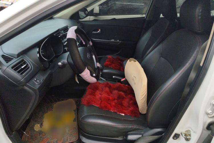 Used Kia K2 2015 Sedan 1.4L MT GLS Left Front Seat