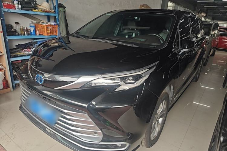 Used Toyota SIENNA 2021 2.5L Hybrid Platinum Edition