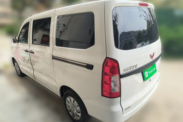 Used Wuling Hongguang V 2022 1.5L Jingqu Version Hydraulic Power Steering LAR
