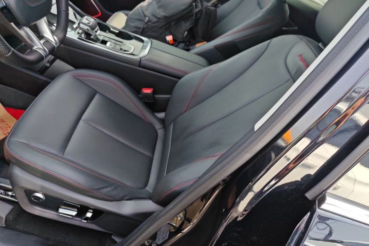 Used FORTHING T5 EVO 2021 1.5TD DCT Diamond Edition
