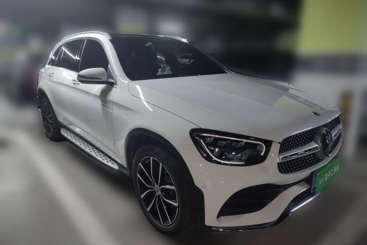 Used Mercedes-Benz GLC 2021 GLC 300 L 4MATIC Dynamic Model Front Right 45 Deg