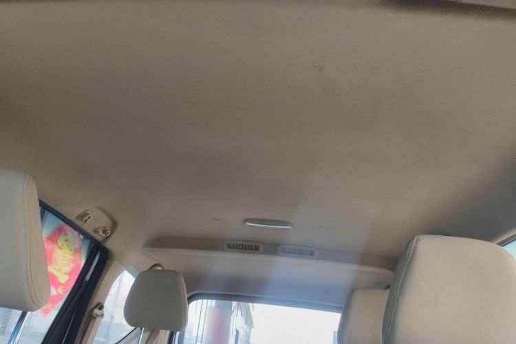 Used Baojun 730 2014 1.5L manual standard trim 7 seats