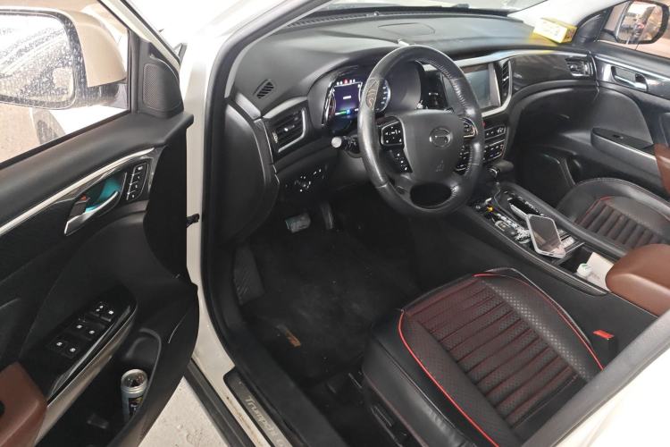 Used GAC Trumpchi GS7 2017 320T Two-Wheel-Drive Luxury Smart Connectivity Model