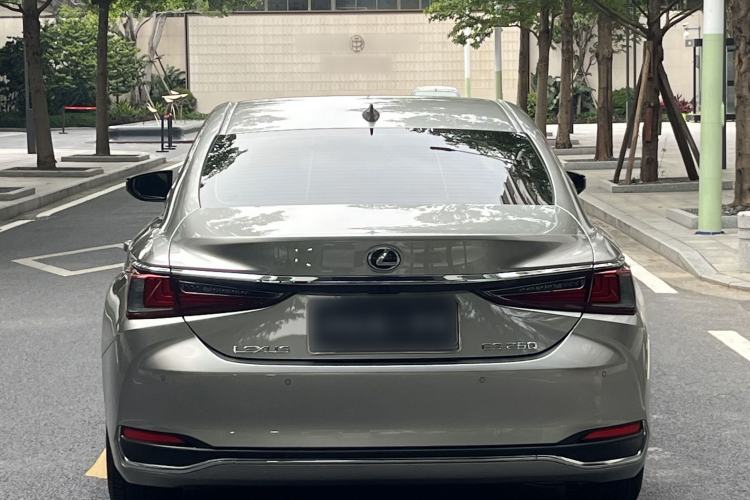 Used Lexus ES 2023 260 Excellence Edition Exterior 7