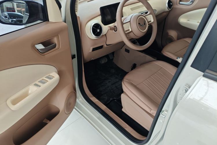 Used Wuling Hongguang MINIEV 2025 Four-Door Version Advanced Edition
