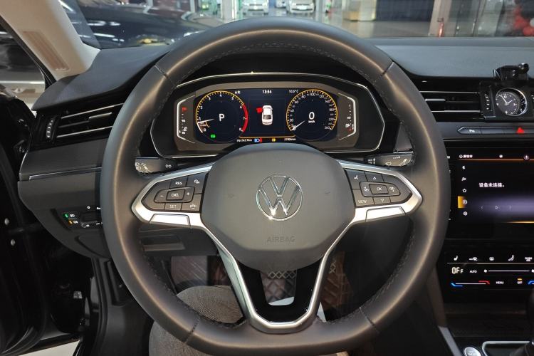 Used Volkswagen Magotan 2020 330TSI DSG Luxury Edition Steering Wheel
