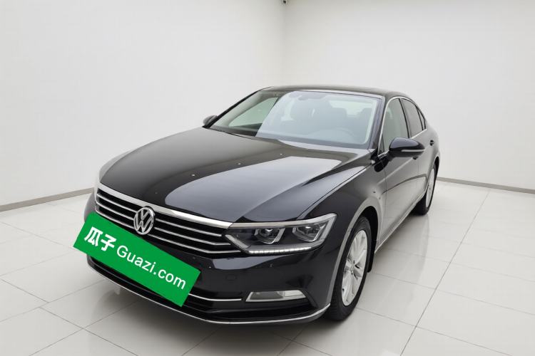 Used Volkswagen Magotan 2018 Facelift 330TSI DSG Luxury Model