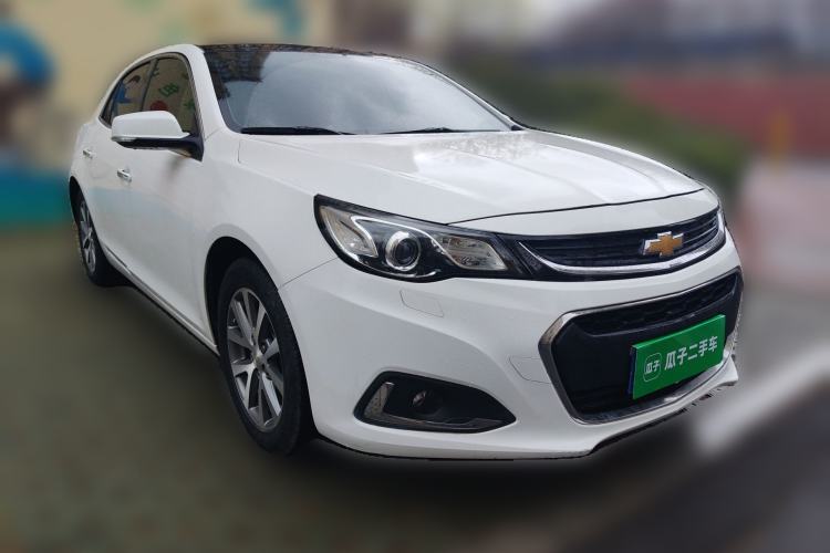 Used Chevrolet Malibu 2018 530T Automatic Luxury Edition Front Right 45 Deg