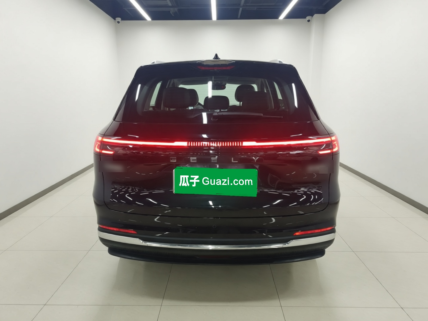 Geely Galaxy Xingjian 7 EM-i 2026 525km Long-Range+ — снимка 5