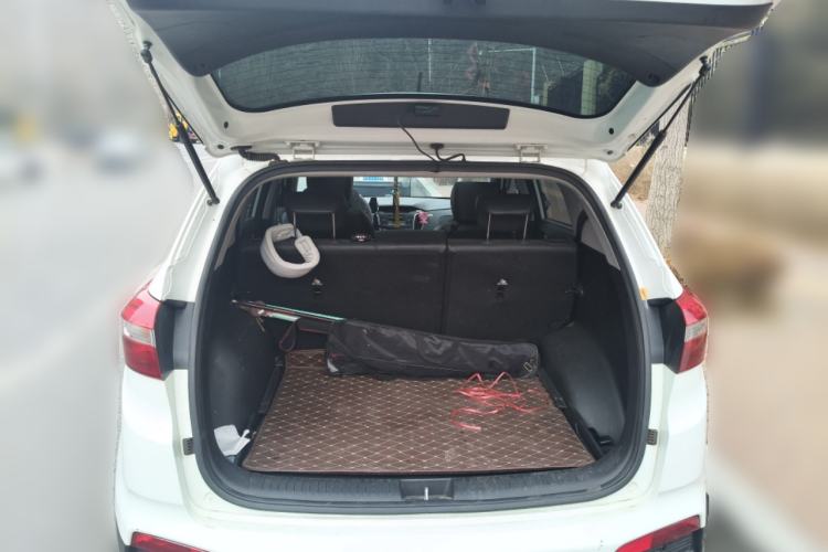 Used Hyundai ix25 2015 1.6L Automatic Two-Wheel Drive Smart GLS Trim
