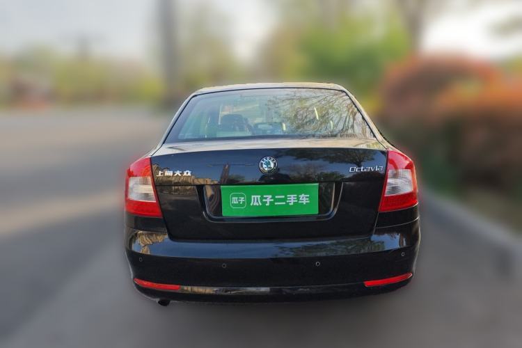 Used Skoda Octavia 2013 1.6L Manual Yijie Edition Rear