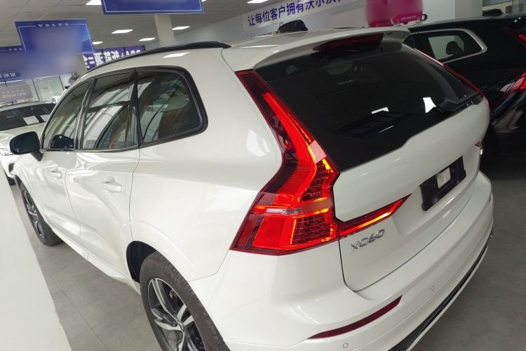 Used Volvo XC60 2020 T5 4x4 Smart & Dynamic Sport Edition
