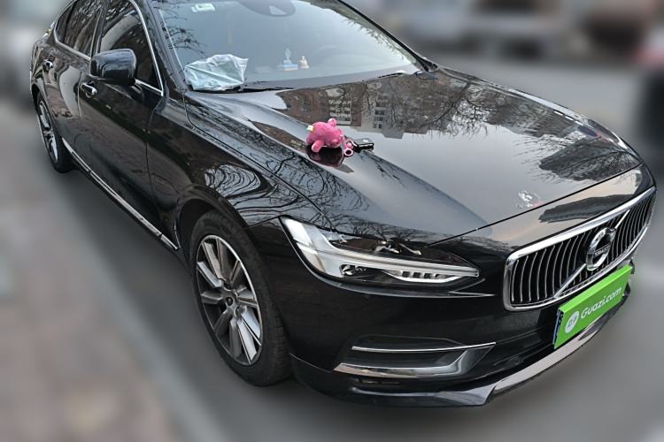 Used Volvo S90 2020 T5 Zhiyi Luxury Edition

