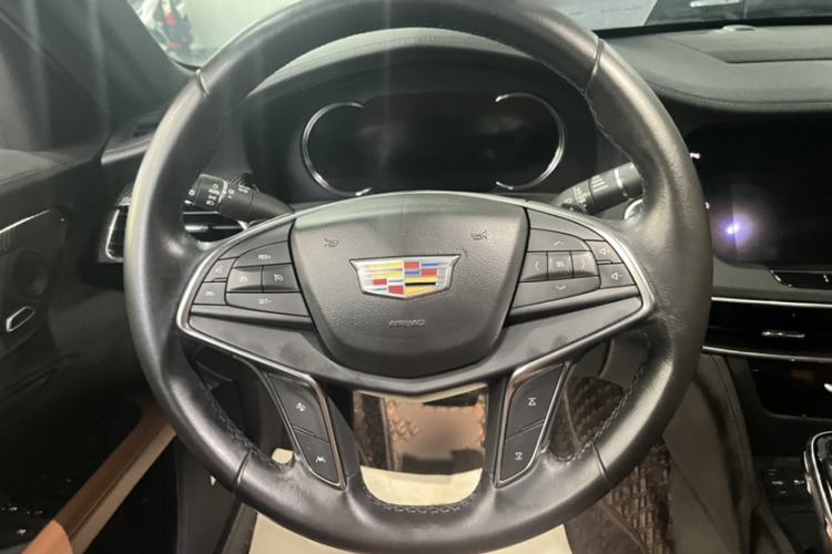 Used Cadillac CT6 2021 28T Luxury Version Interior 2