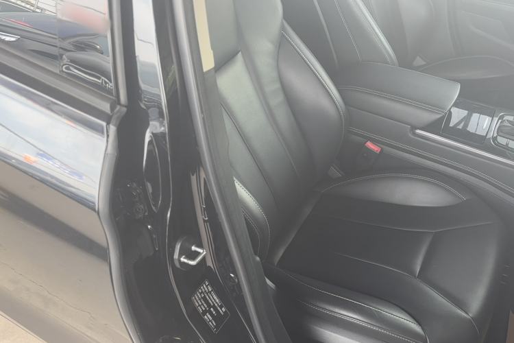 Used Hongqi H5 2019 30TD Dynamic Edition Right Front Seat