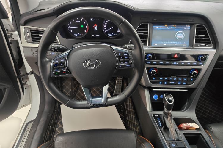 Used Hyundai Sonata 2015 1.6T GLX Advanced Model