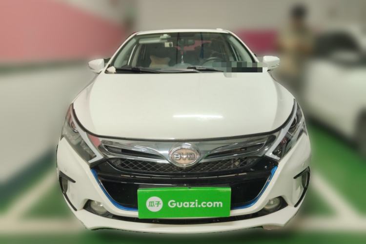 Used BYD Qin New Energy 2014 1.5T Flagship Model
