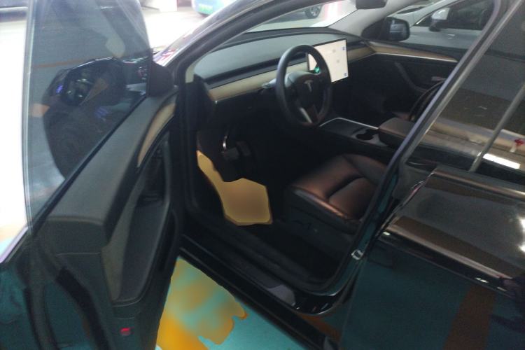 Used Tesla Model Y 2022 Rear-Wheel-Drive Version