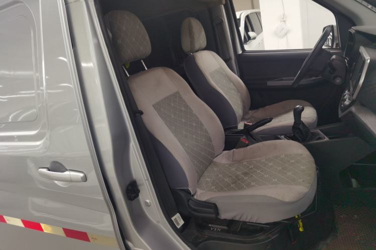 Used Chana Ruixing M60 2023 1.5L GDI Base Model 2-Seat Van
