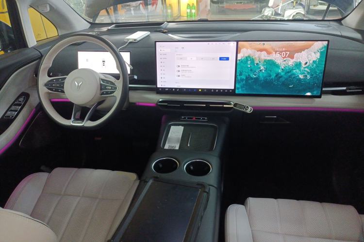 Used VOYAH Dream 2025 PHEV Four-Wheel-Drive Flagship Kunpeng Edition