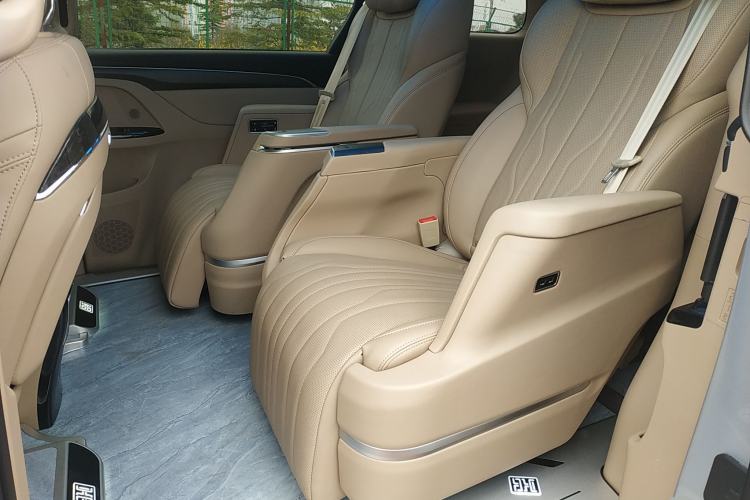 Used Buick GL8 New Energy 2025 Lu Shang Smart Enjoyment Edition 7-Seater Left Rear Seat