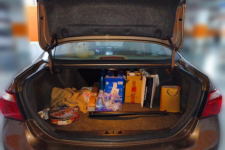 Used BYD G6 2013 1.5TI Manual Luxury Model Trunk