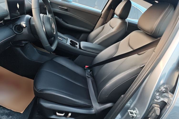 Used Baojun Yunhai 2024 140km Plug-in Hybrid Version