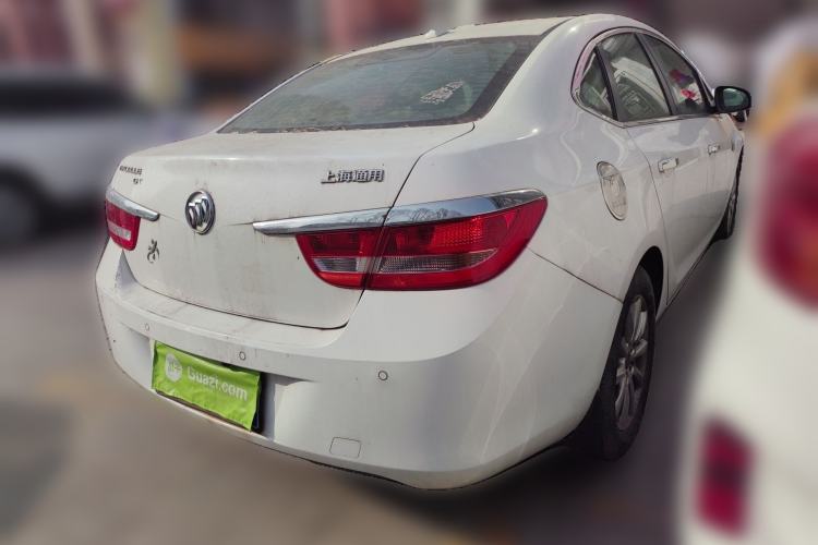 Used Buick GT 2013 GT 1.6L Automatic Fashion Edition Rear Right 45 Deg