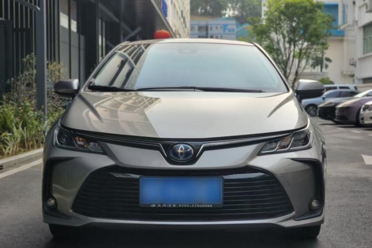 Used Toyota Corolla 2021 Dual-Motor 1.8L E-CVT Elite Edition Exterior 6