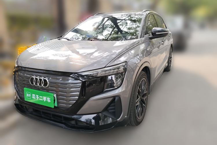 Used Audi Q5 e-tron 2022 40 e-tron Starlight Edition Mech Kit