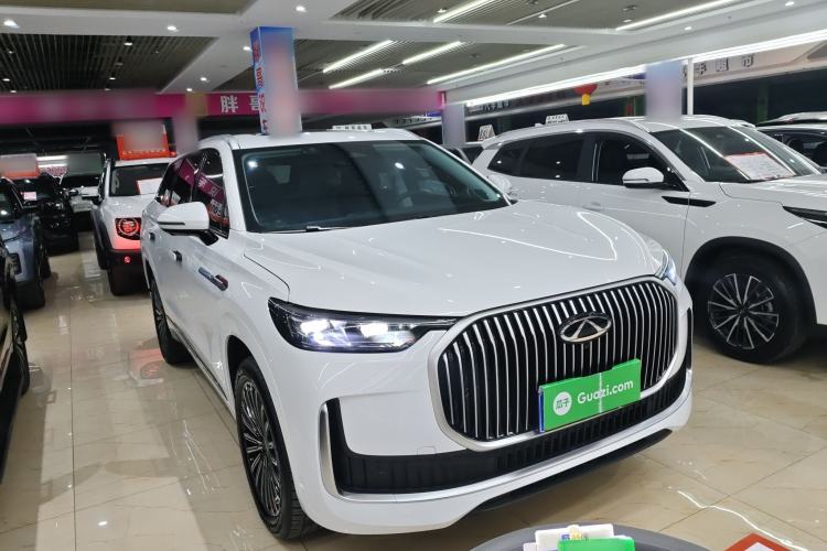 Used Chery Tiggo 9 2025 2.0T Dual-Clutch Two-Wheel Drive Comfort Edition 5 Seats
