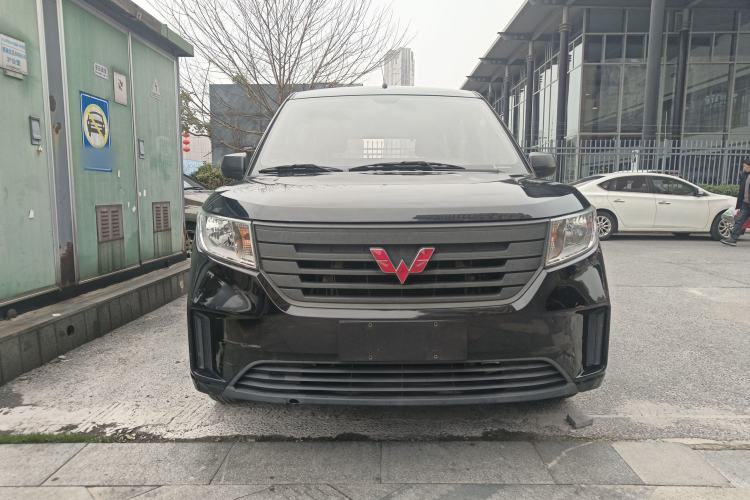 Used Wuling Hongguang PLUS 2020 1.5L Manual Standard Edition 7-Seater
