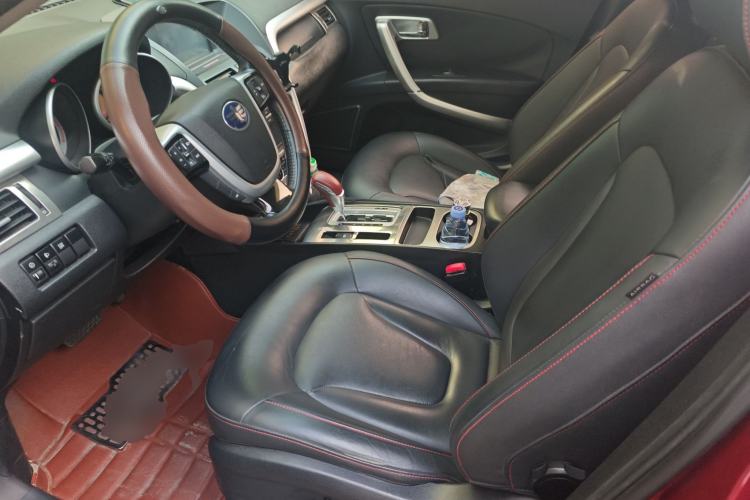 Used Bestune X80 2013 2.0L automatic luxury version
