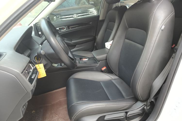 Used Honda Civic 2023 240TURBO CVT Dynamic · Center Stage Special Edition
