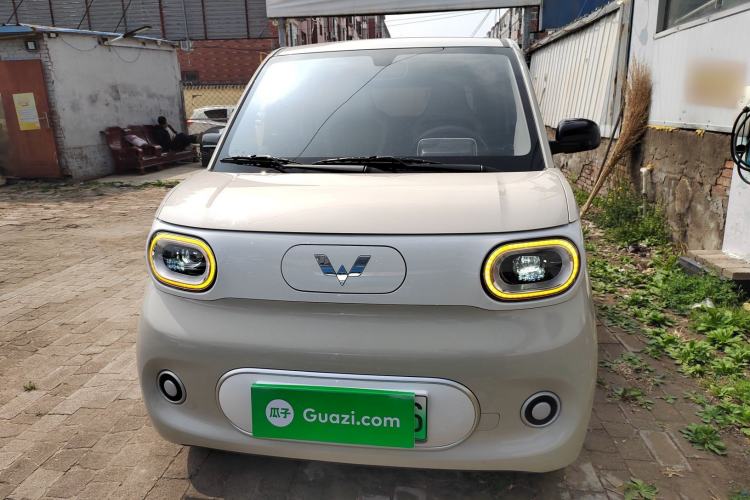 Used Wuling Hongguang MINIEV 2024 3rd Generation 215km Youth Edition Front