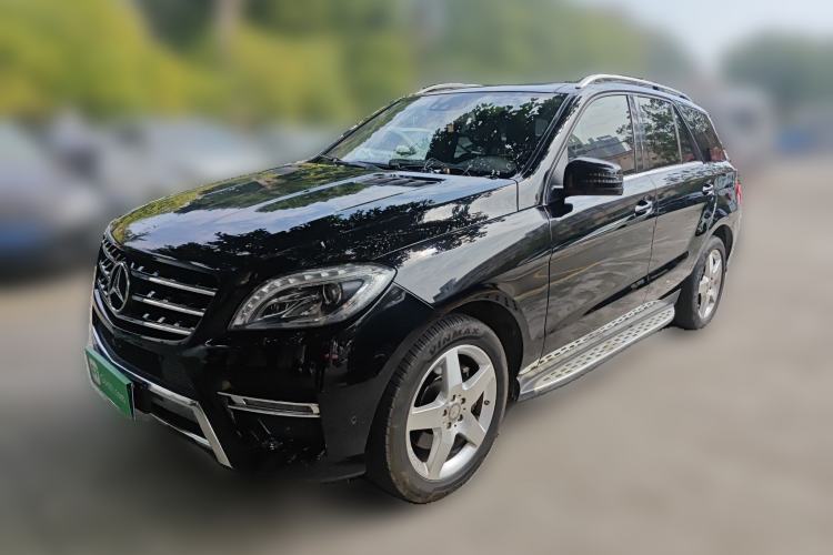 Used Mercedes-Benz M-Class 2014 ML 400 4MATIC Luxury Model