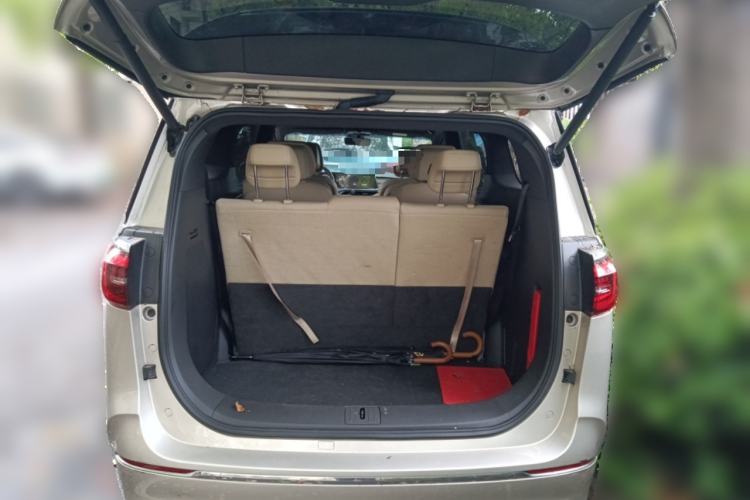 Used Buick GL8 2022 ES Land Cruiser 653T Luxury Model Trunk