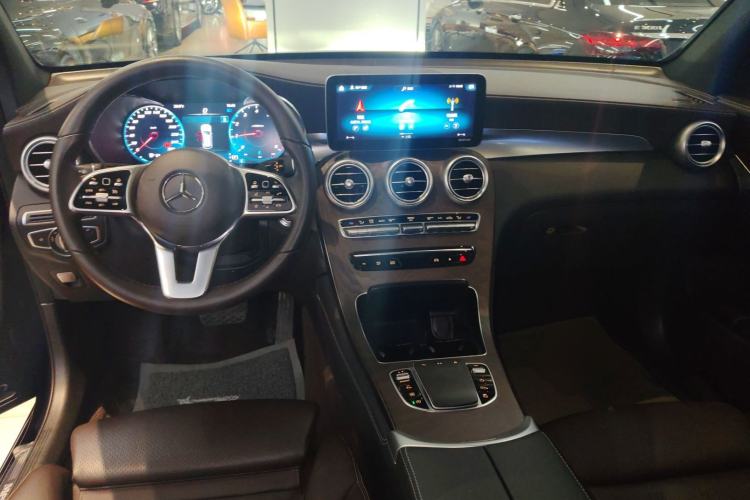 Used Mercedes-Benz GLC 2021 GLC 260 L 4MATIC Luxury Model
