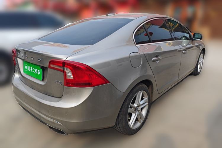 Used Volvo S60 2015 S60L T5 Intelligent Drive Edition
