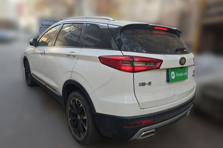 Used FAW Senya R9 2018 1.2T Automatic Luxury Smart Edition
