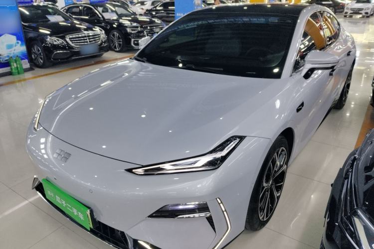 Used Geely Galaxy E8 2025 700 km Long-Range Intelligent Driving Version