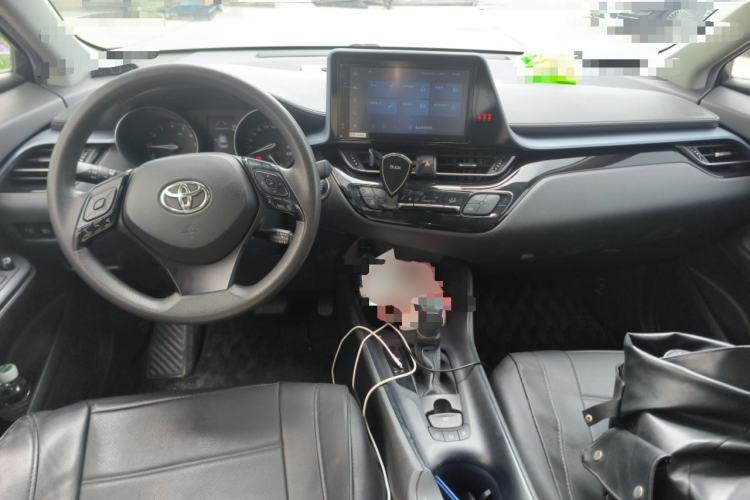 Used Toyota IZOA 2021 2.0L Enjoy Edition