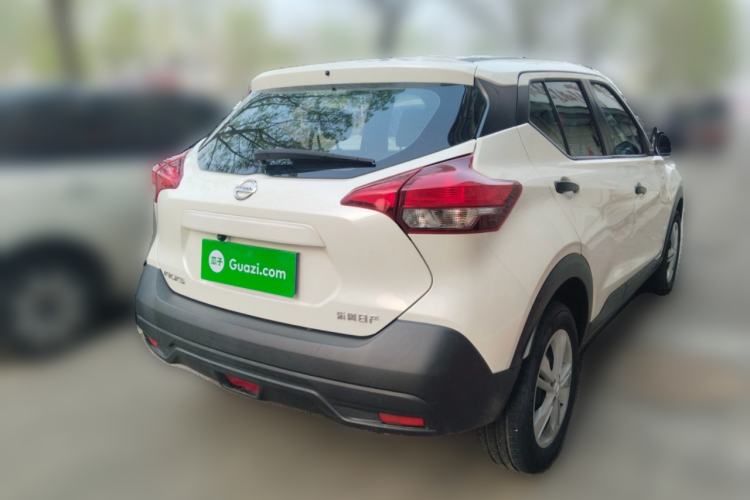 Used Nissan Kicks 2019 1.5L Manual Cool Edition
