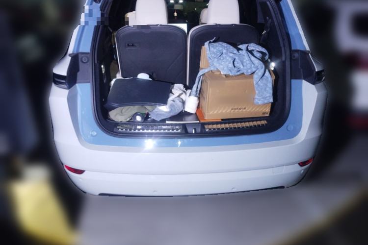 Used Li Auto L9 2022 Max model