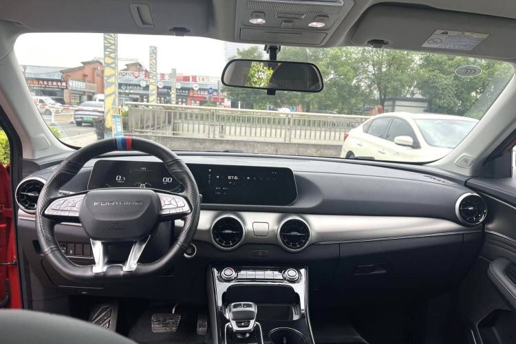 Used FORTHING T5 EVO 2021 1.5TD DCT Platinum Edition
