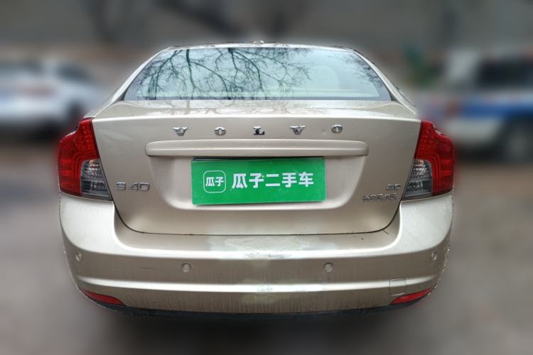 Used Volvo S40 2011 2.0L Automatic ZhiShang Edition
