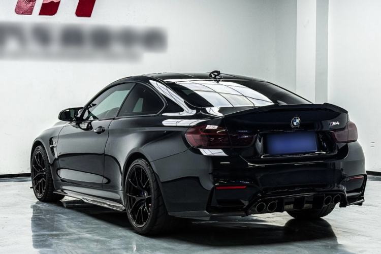 Used BMW M4 2014 M4 two-door coupe
