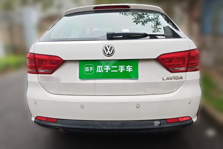 Used Volkswagen Gran Lavida 2013 1.6L Automatic Fashion Model Rear