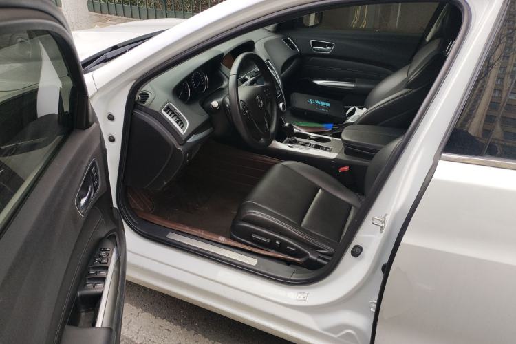 Used Acura TLX-L 2018 2.4L Comfort Edition